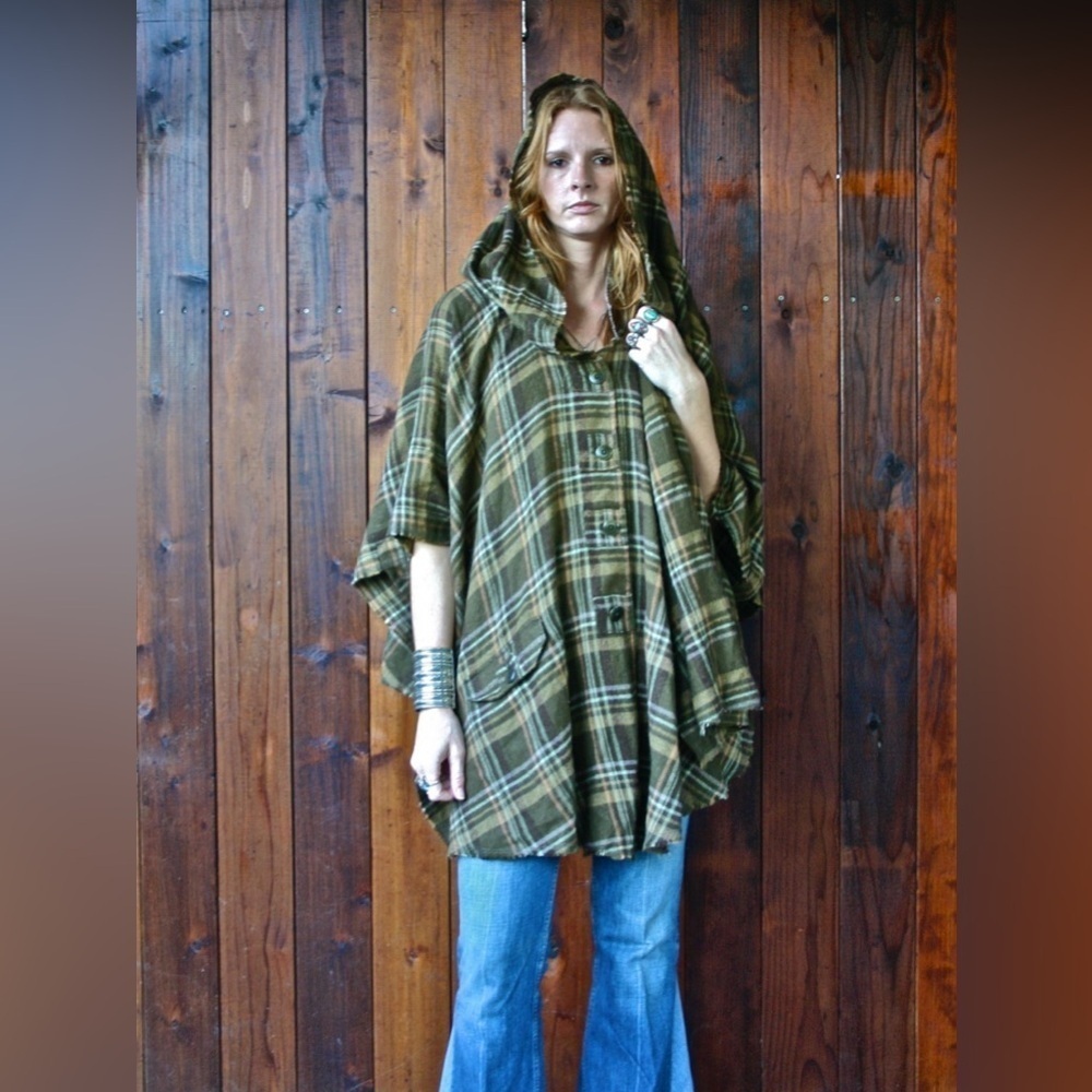 Kimchi & Blue Green Plaid Cape Poncho Shawl Coat
